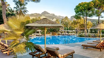 Balmy Beach Resort
