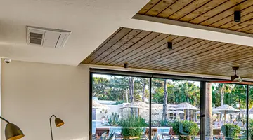 Balmy Beach Resort