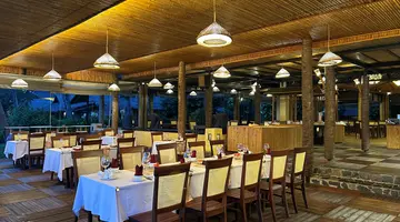 BAMBOO VILLAGE BEACH RESORT & SPA