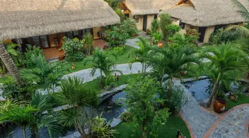 BAMBOO VILLAGE BEACH RESORT & SPA
