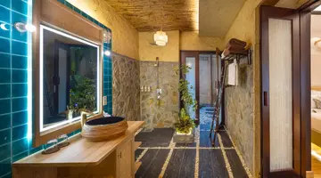 BAMBOO VILLAGE BEACH RESORT & SPA