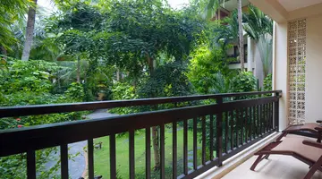 BAMBOO VILLAGE BEACH RESORT & SPA