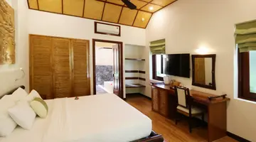 BAMBOO VILLAGE BEACH RESORT & SPA