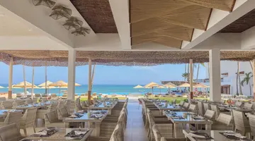 Bamburi Beach Hotel*****