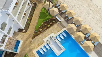 Bamburi Beach Hotel*****
