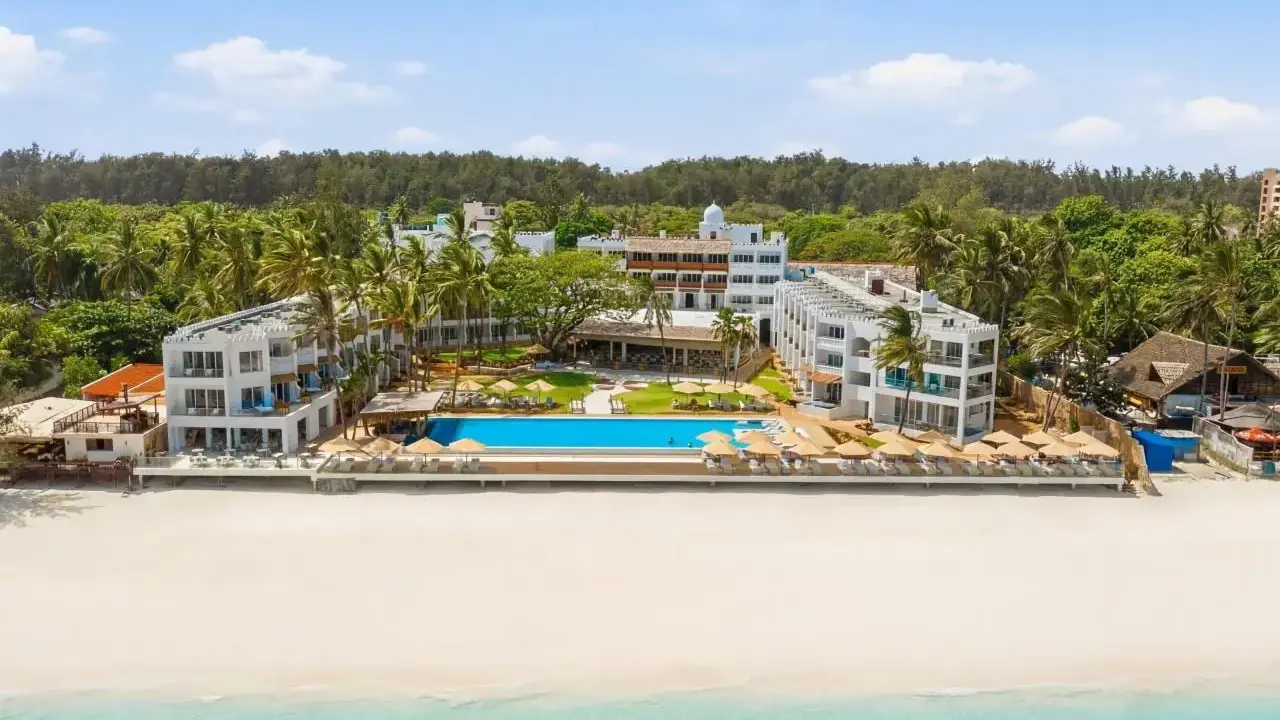 Bamburi Beach Hotel*****