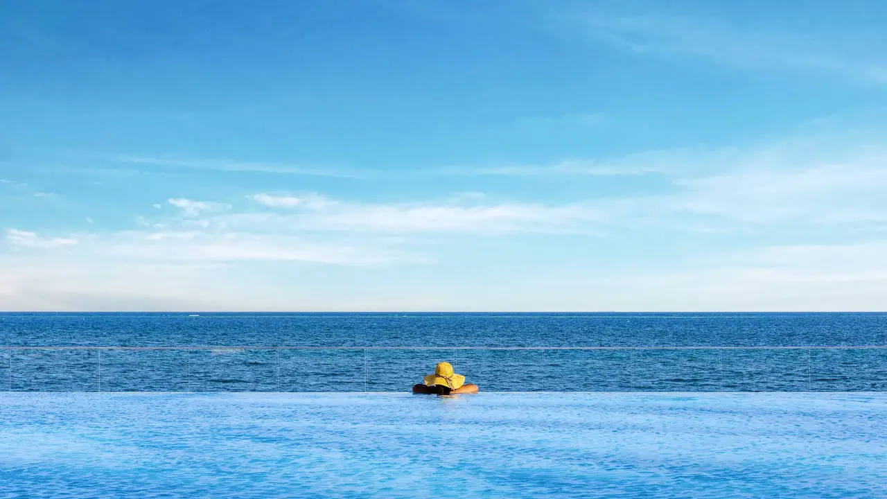 Bamburi Beach