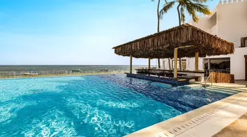 Bamburi Beach