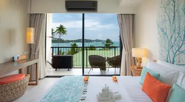 Bandara Beach Resort, Phuket