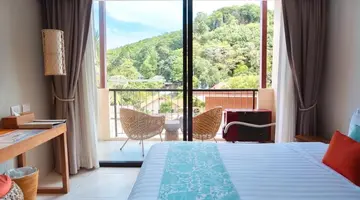 Bandara Beach Resort, Phuket