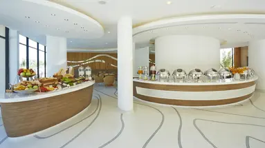 Bandara Phuket Beach Resort