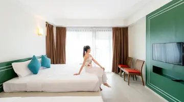 Bangsaen Heritage Hotel