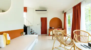Bangsaen Heritage Hotel