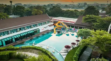 Bangsaen Heritage Hotel