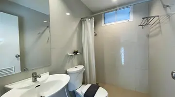 Bangsaen Heritage Hotel
