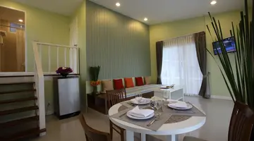Bangsaen Heritage Hotel