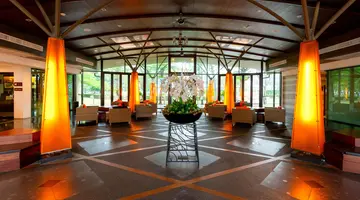 Bangsaen Heritage Hotel