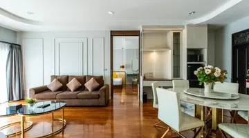 Bangsaen Heritage Hotel
