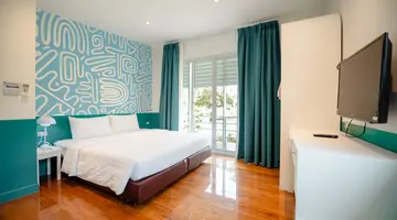 Bangsaen Heritage Hotel