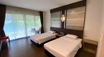 Bangsaen Heritage Hotel