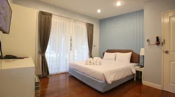 Bangsaen Heritage Hotel