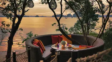 BANYAN TREE KRABI
