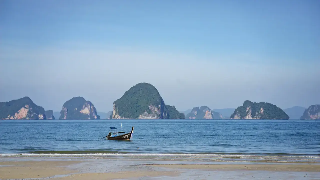 BANYAN TREE KRABI