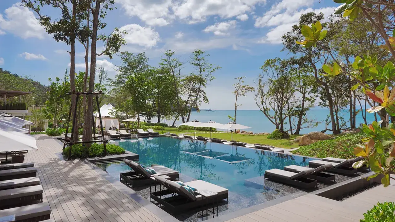 BANYAN TREE KRABI