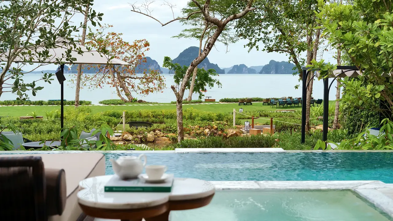BANYAN TREE KRABI