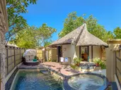 BANYAN TREE VABBINFARU