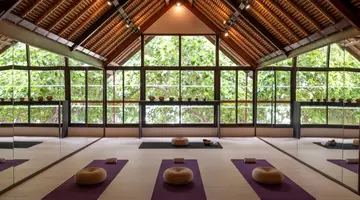 BANYAN TREE VABBINFARU