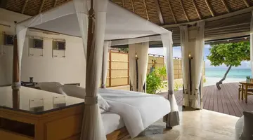 BANYAN TREE VABBINFARU
