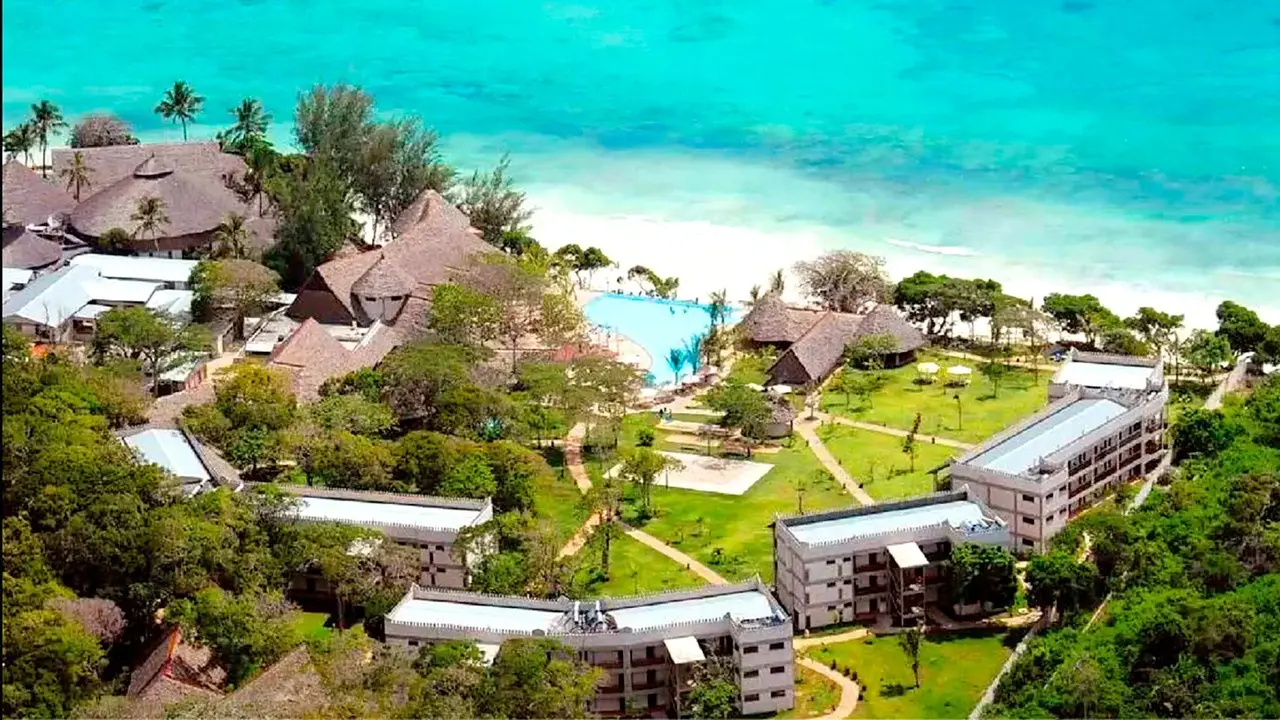 Baobab Beach Resort & Spa