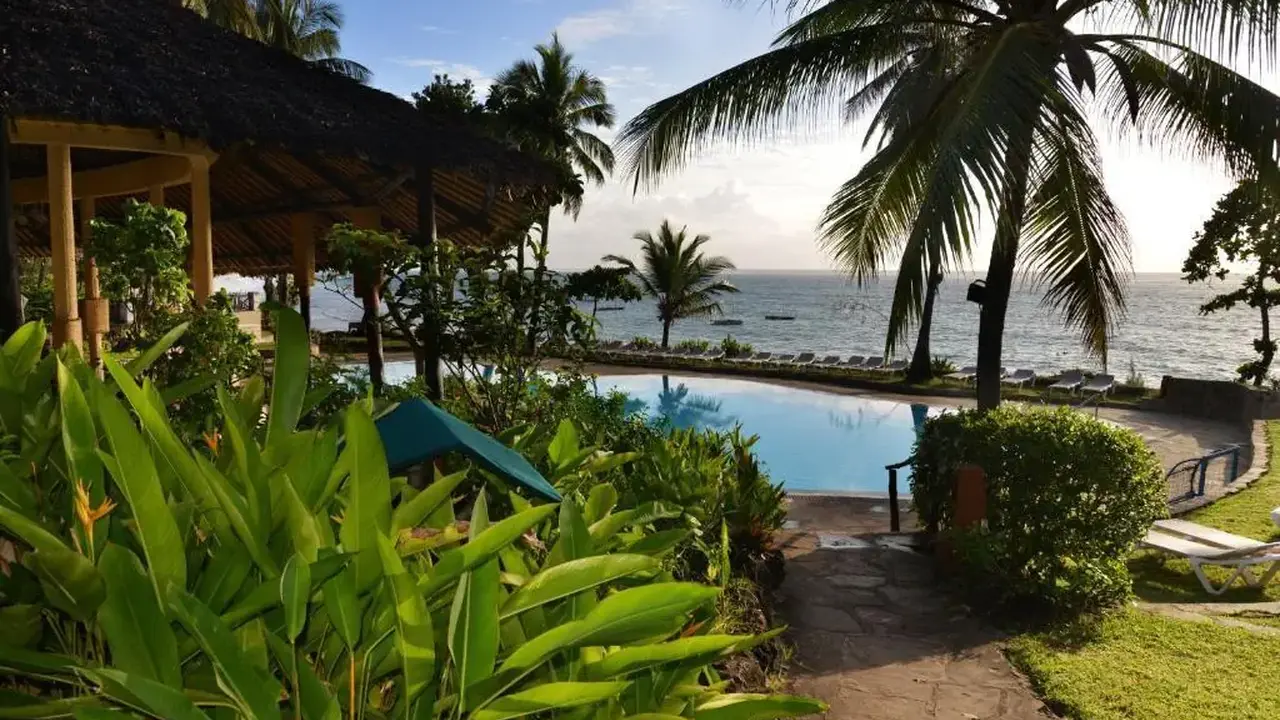 BAOBAB BEACH RESORT & SPA
