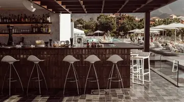 Baobab Suites