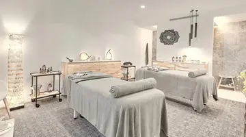 Baobab Suites
