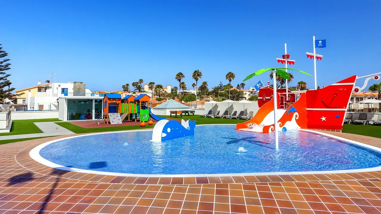 Barceló Corralejo Sands