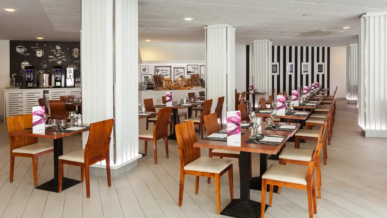 Barcelo Corralejo Sands