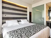 Barcelo Hamilton