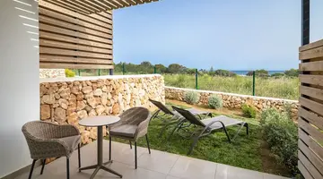 Barcelo Nura