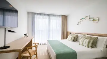 Barcelo Nura