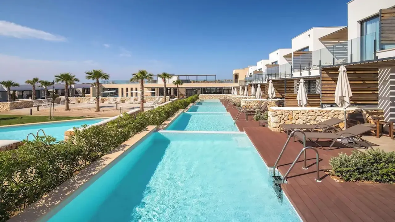 Barcelo Nura