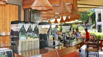 BARCELO ROYAL BEACH