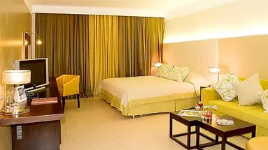 Barcelo Royal Beach