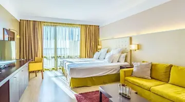 BARCELO ROYAL BEACH
