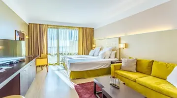 BARCELO ROYAL BEACH