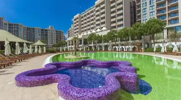 Barcelo Royal Beach