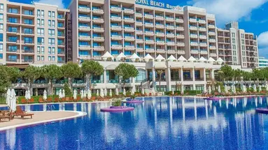 Barcelo Royal Beach