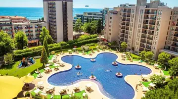 Barcelo Royal Beach