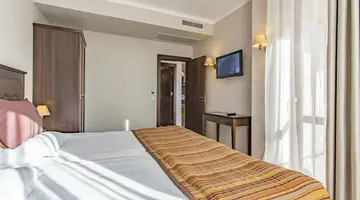 BARCELO ROYAL BEACH